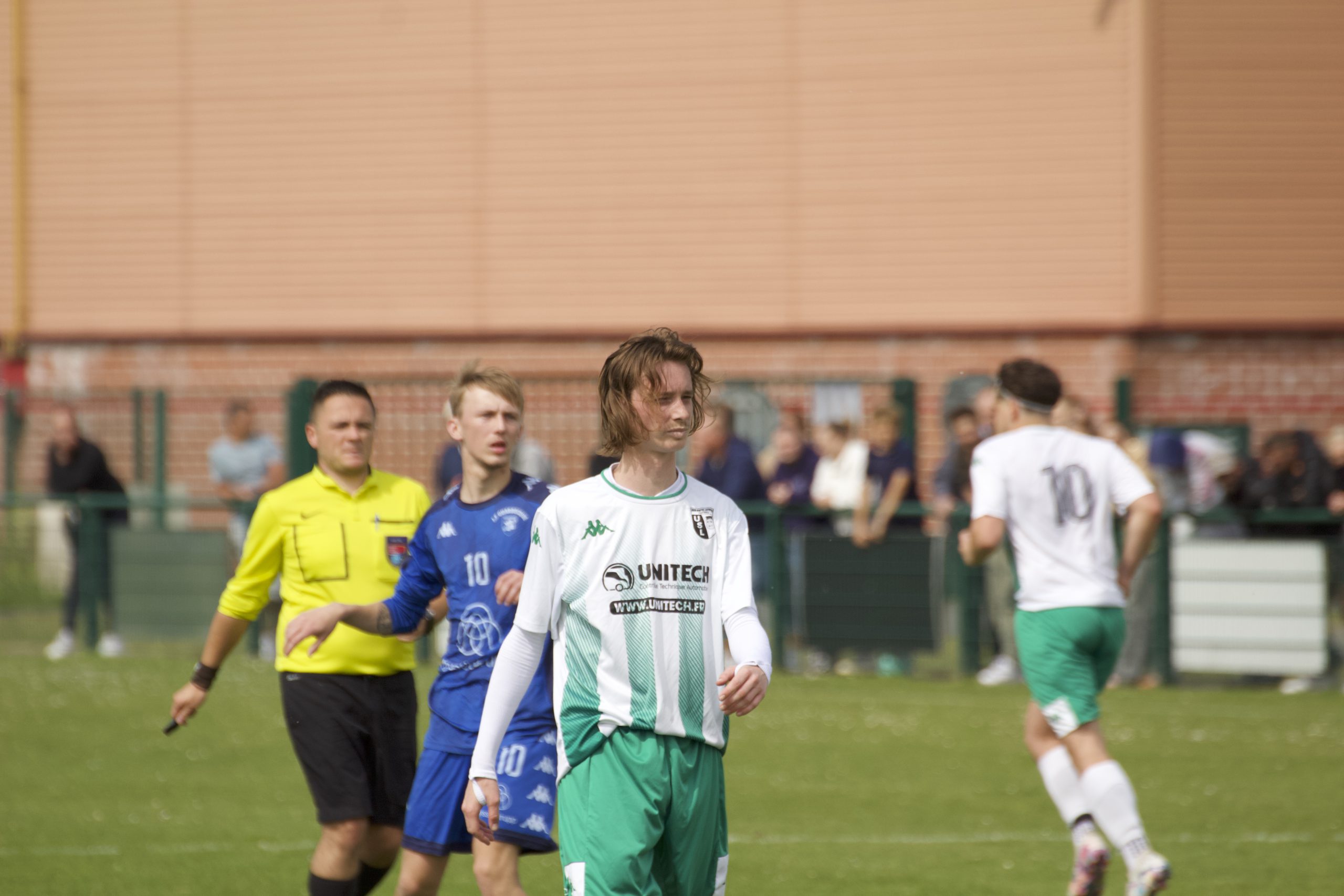 photo-joueur-de-foot-us-lestrem