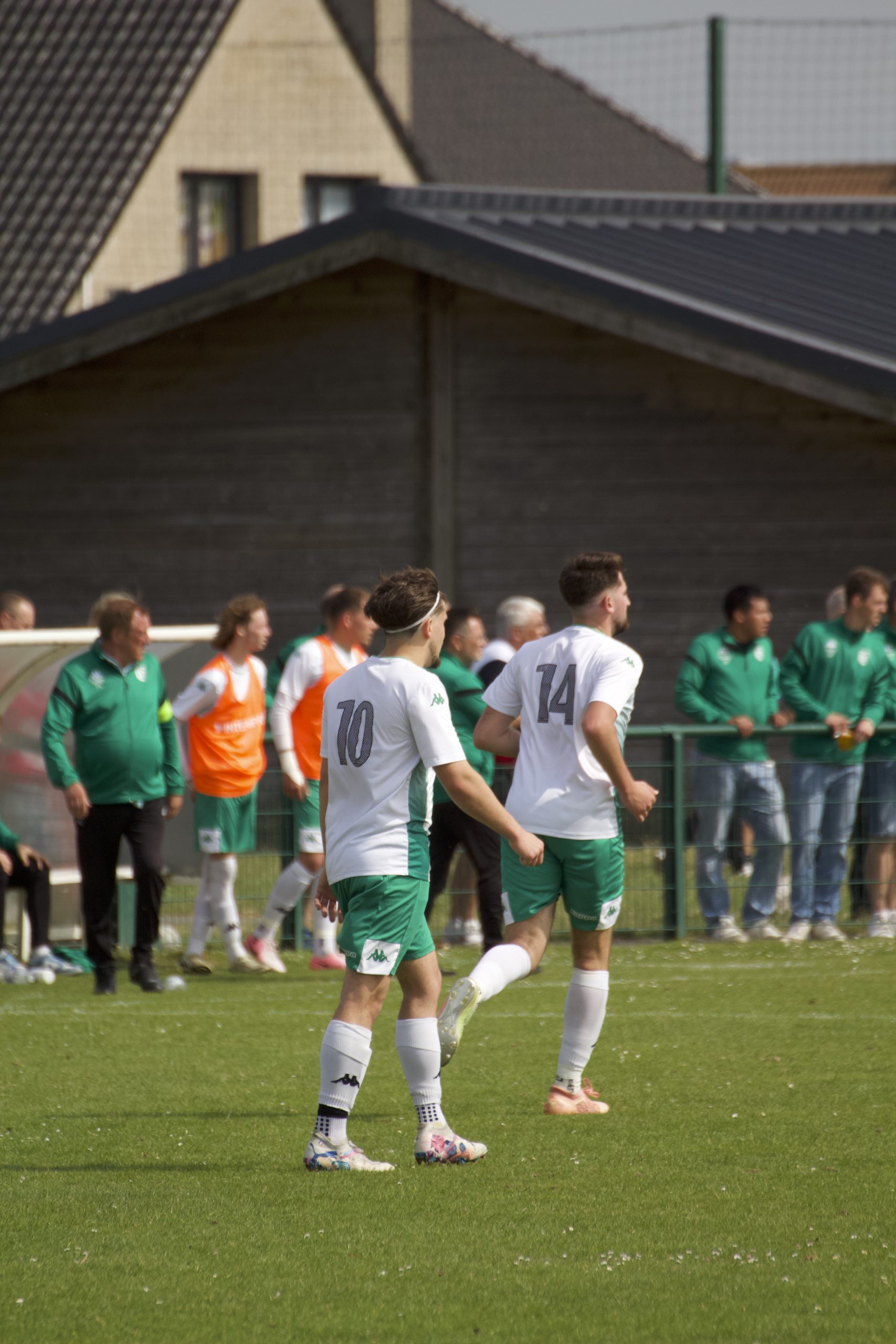 photo-joueur-de-foot-us-lestrem