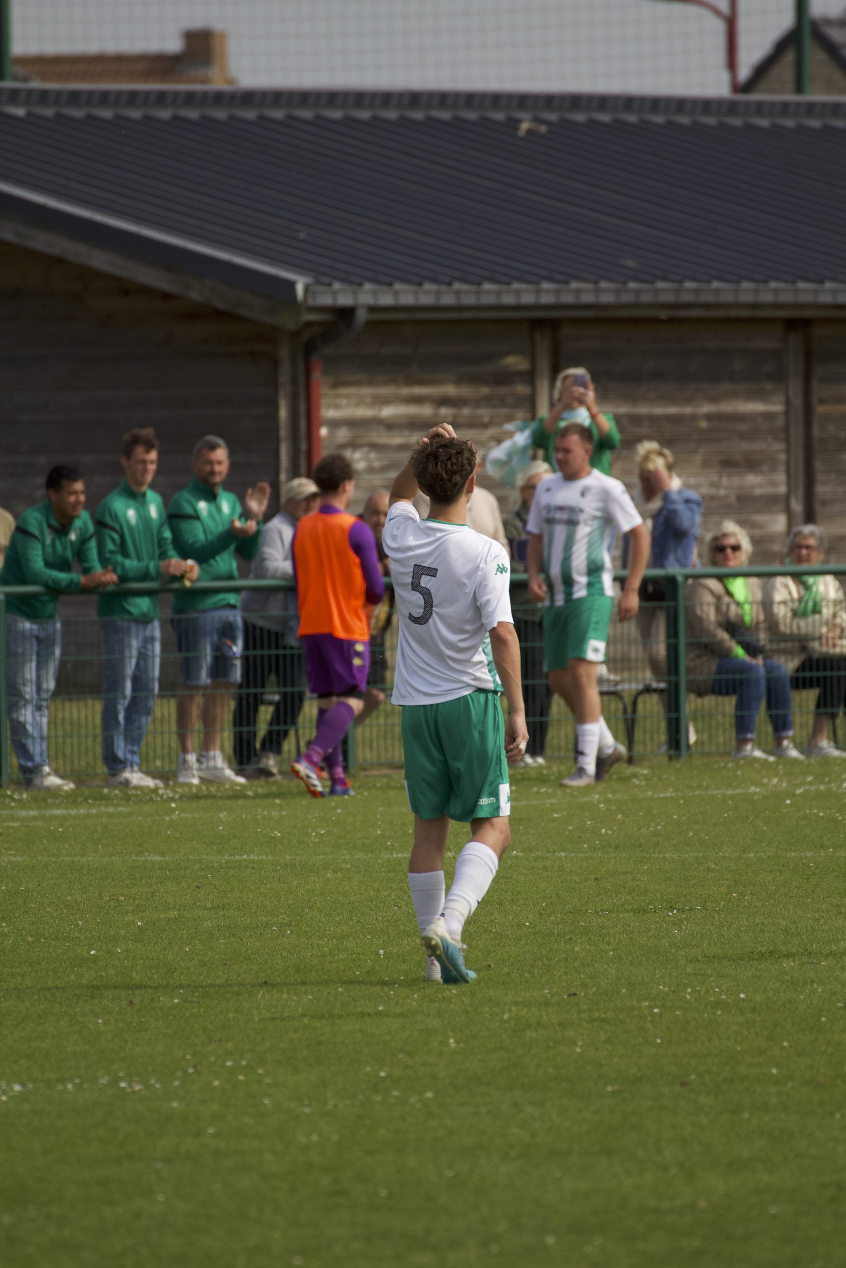 photo-joueur-de-foot-us-lestrem